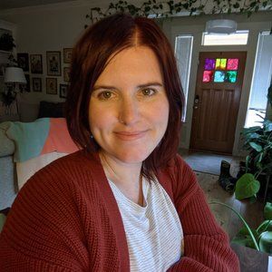 Meet your Posher, Amy